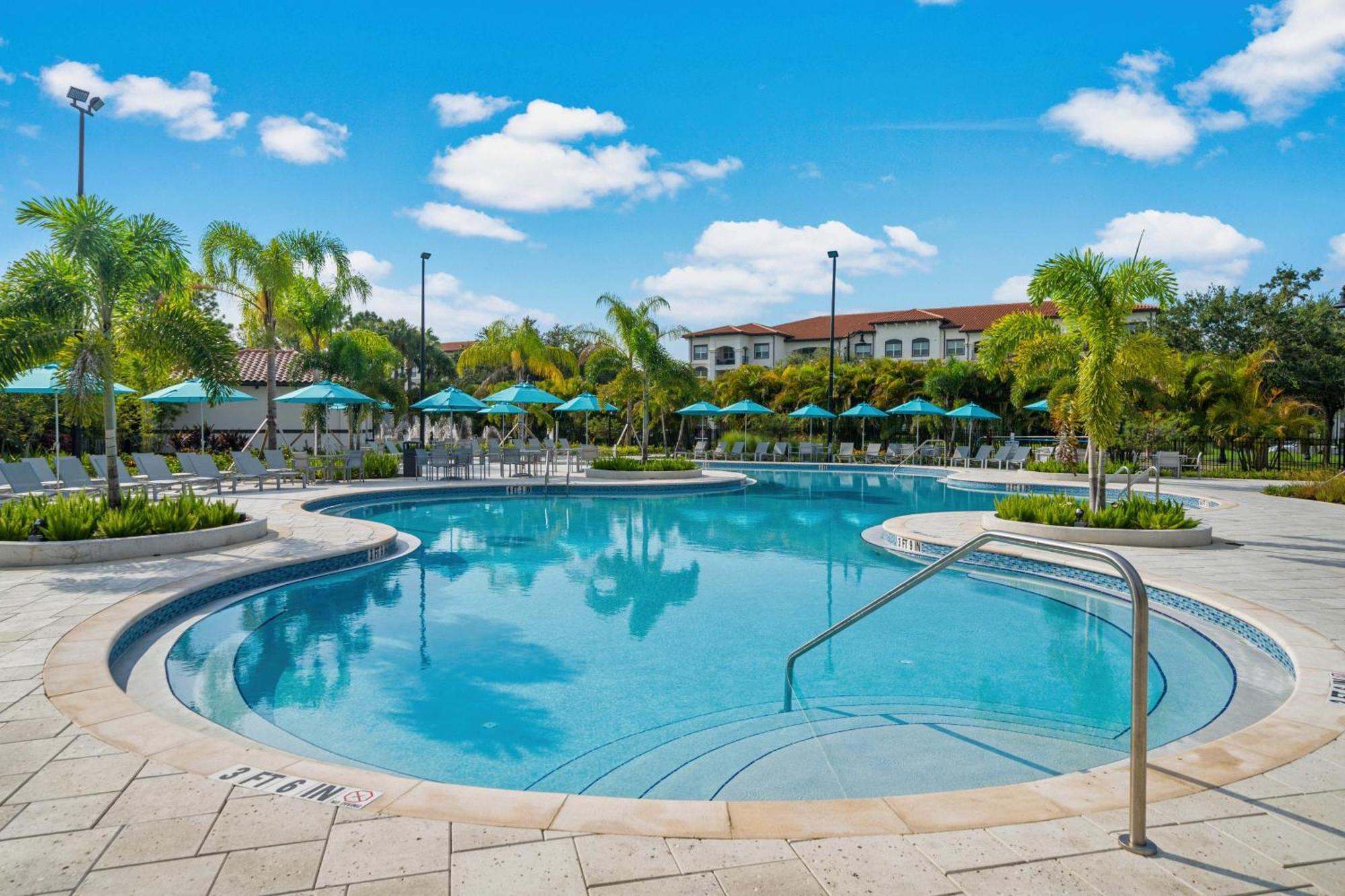 Lovely Third-Floor Vista Cay Resort Condo Orlando Exterior photo